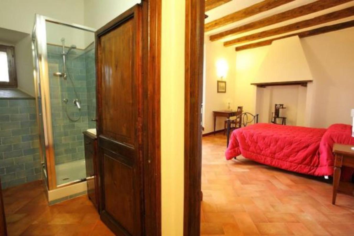 Aparthotel Antico Borgo La Commenda