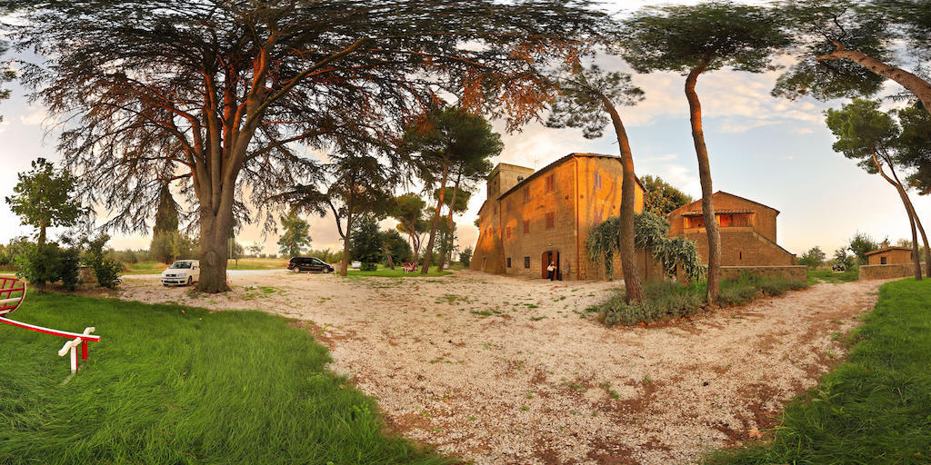 Aparthotel Antico Borgo La Commenda 3*