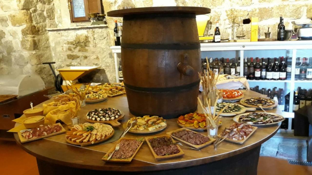 Antico Borgo La Commenda Aparthotel 3*